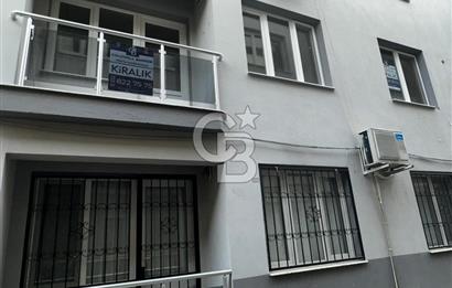 Bornova Çamdibi Merkezi Konumda Kiralık Geniş 3+1 Daire