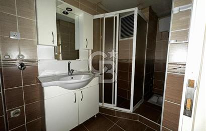 Bornova Çamdibi Merkezi Konumda Kiralık Geniş 3+1 Daire