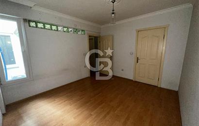 Bornova Çamdibi Merkezi Konumda Kiralık Geniş 3+1 Daire
