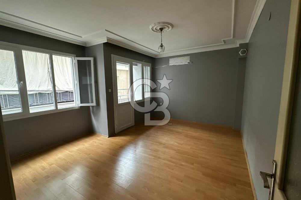 Bornova Çamdibi Merkezi Konumda Kiralık Geniş 3+1 Daire
