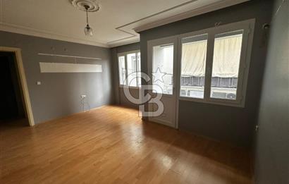 Bornova Çamdibi Merkezi Konumda Kiralık Geniş 3+1 Daire