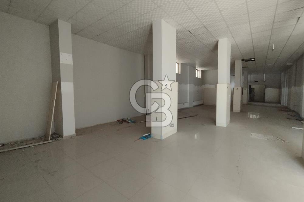 COLDWELL BANKER SAFİR'den TECDE ANA CADDE ÜZERİ KİRALIK İŞYERİ