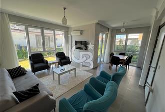 DALAMAN AKKAYA'DA BAHÇELİ, ORTAK HAVUZLU 3+1 VİLLA