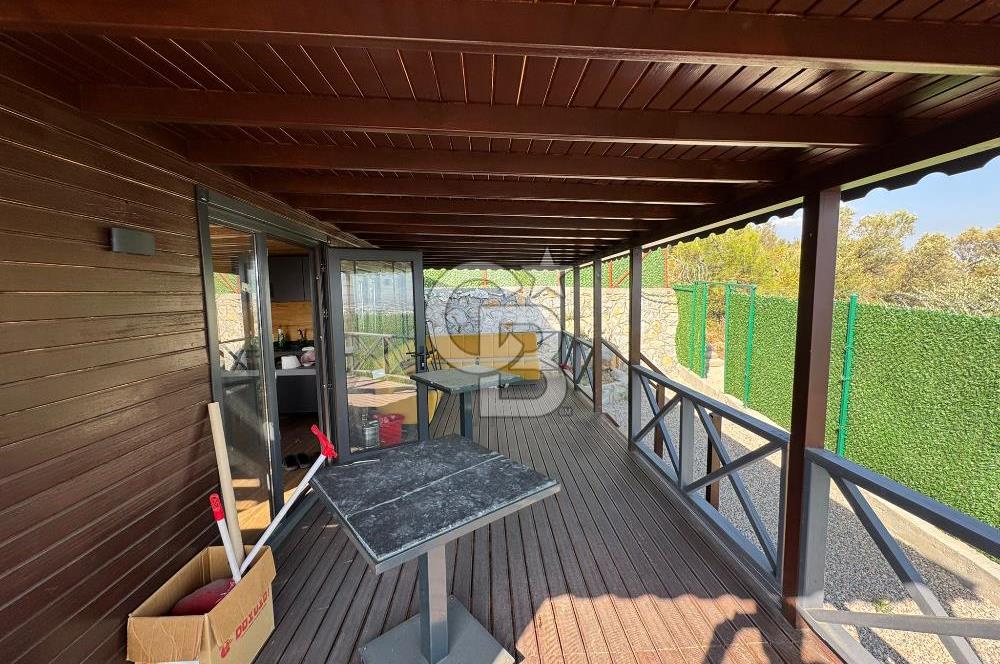 CB BLACK'TAN İSMETİYE'DE ÇİM ÇİT ÇEVRİLİ SATILIK BUNGALOV