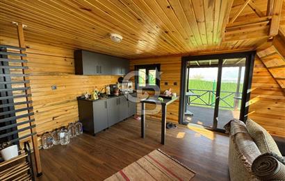 CB BLACK'TAN İSMETİYE'DE ÇİM ÇİT ÇEVRİLİ SATILIK BUNGALOV