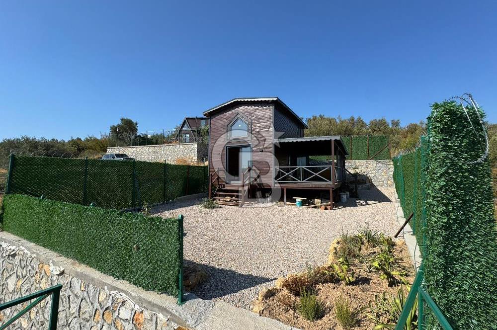 CB BLACK'TAN İSMETİYE'DE ÇİM ÇİT ÇEVRİLİ SATILIK BUNGALOV