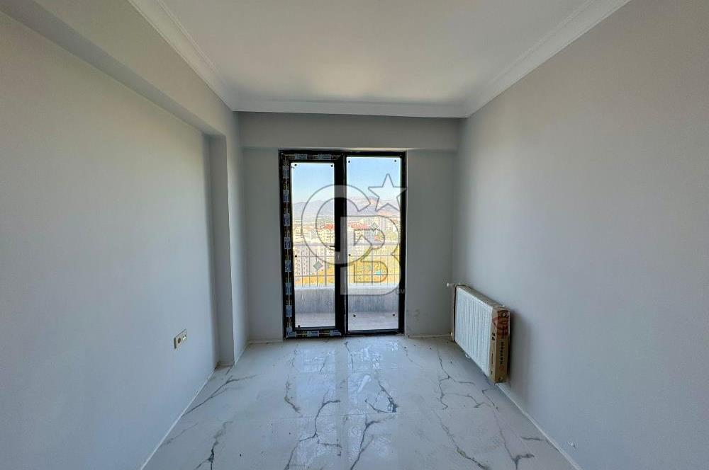 CB BLACK'TAN 75.YIL MAHALLESİNDE 5+2 SATILIK DUBLEKS SIFIR DAİRE