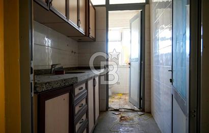 Ümraniye Atakent Mahallesi nde Kurumsal Kiracılı Ticari Bina