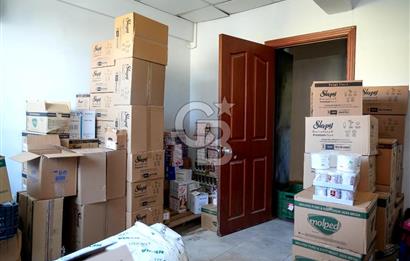 Ümraniye Atakent Mahallesi nde Kurumsal Kiracılı Ticari Bina