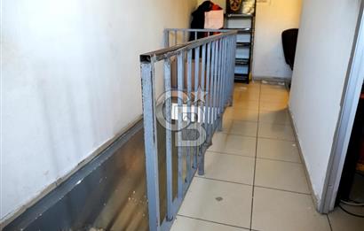 Ümraniye Atakent Mahallesi nde Kurumsal Kiracılı Ticari Bina
