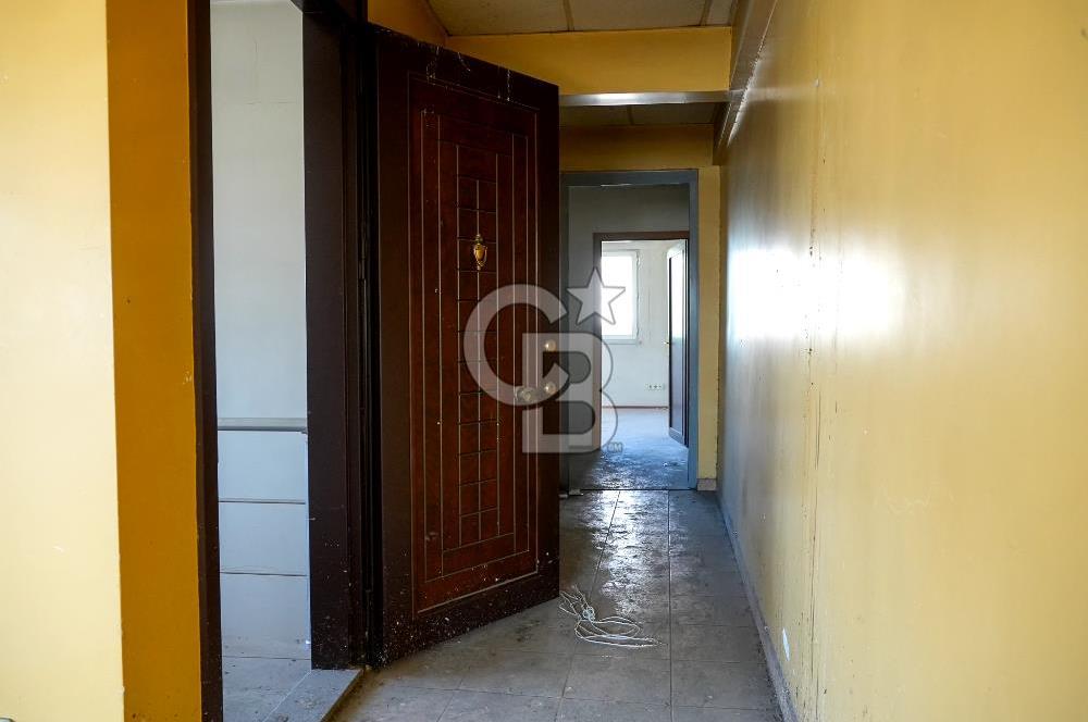 Ümraniye Atakent Mahallesi nde Kurumsal Kiracılı Ticari Bina