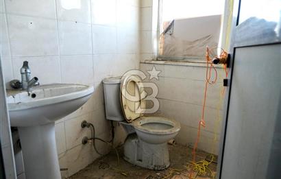 Ümraniye Atakent Mahallesi nde Kurumsal Kiracılı Ticari Bina