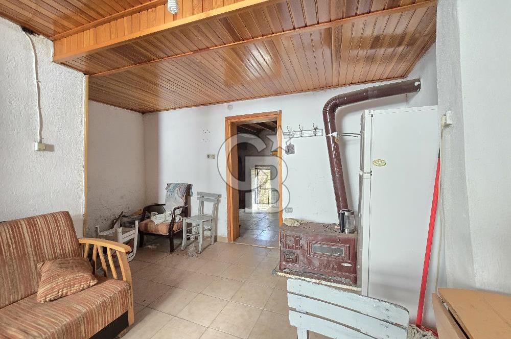 Ayvalık Fethiye Mahallesi'nde Satılık 4+1 Müstakil Rum Evi 