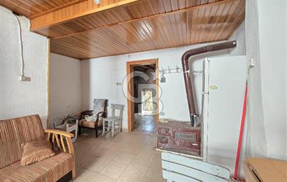 Ayvalık Fethiye Mahallesi'nde Satılık 4+1 Müstakil Rum Evi 