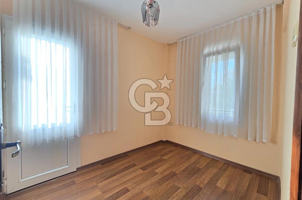 Ayvalık Cunda Adasın'da mükemmel konumda 3+1 villa