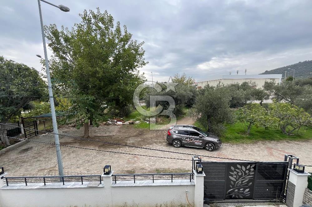 ÇAMLIBEL'DE DENİZE 500 MT 238 m² ARSA İÇİNDE MÜSTAKİL VİLLA