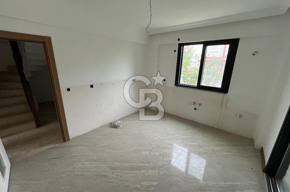ÇAMLIBEL'DE DENİZE 500 MT 238 m² ARSA İÇİNDE MÜSTAKİL VİLLA