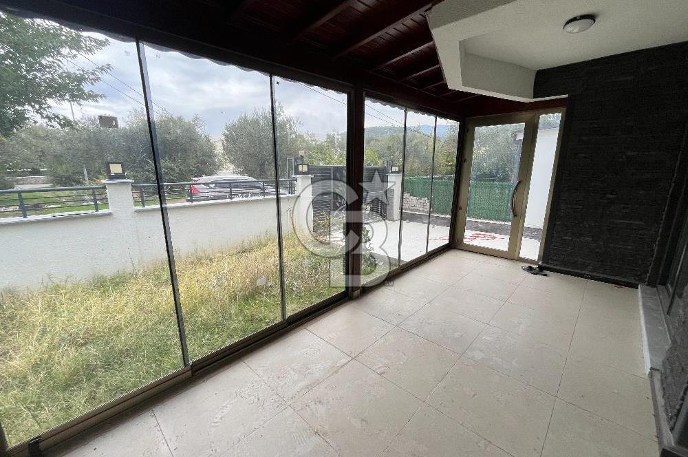 ÇAMLIBEL'DE DENİZE 500 MT 238 m² ARSA İÇİNDE MÜSTAKİL VİLLA