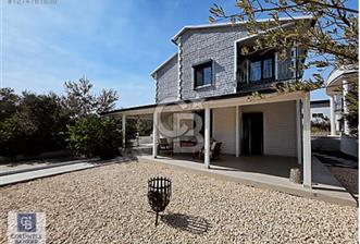 Gömeç Karaağaç'ta 300m2 Arsa İçerinde Tam Müstakil Villa