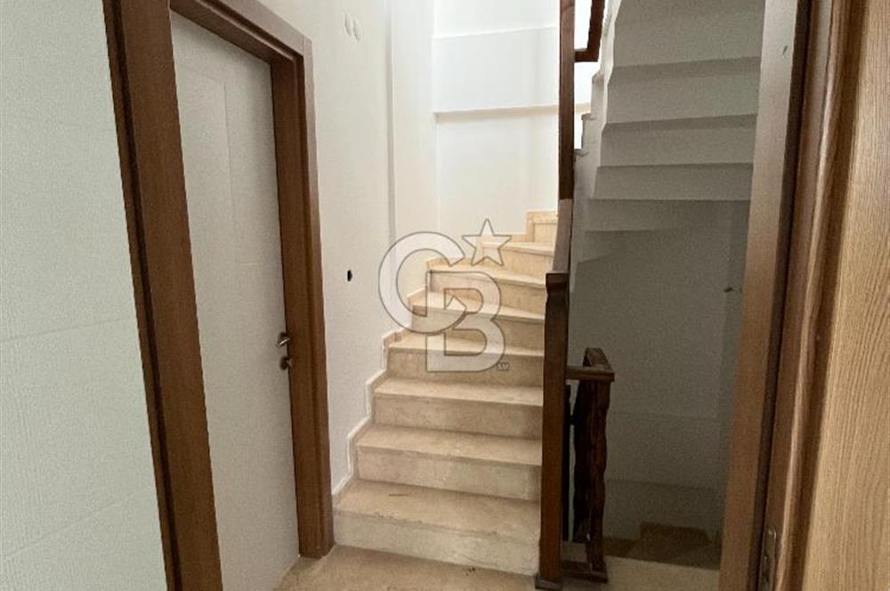 ÇAMLIBEL'DE DENİZE 500 MT 238 m² ARSA İÇİNDE MÜSTAKİL VİLLA