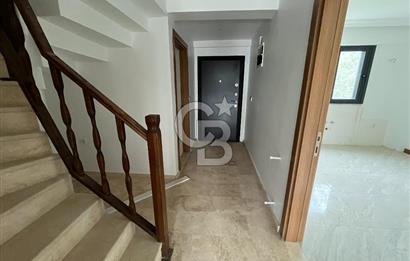 ÇAMLIBEL'DE DENİZE 500 MT 238 m² ARSA İÇİNDE MÜSTAKİL VİLLA