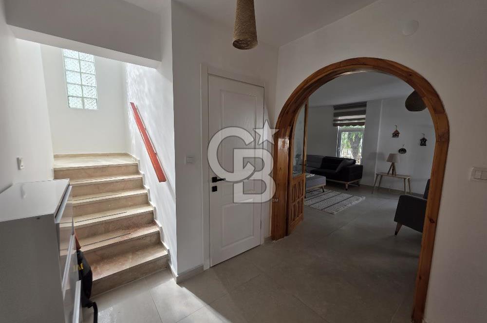 Ayvalık Altınova'da 4+1 Satılık Villa 