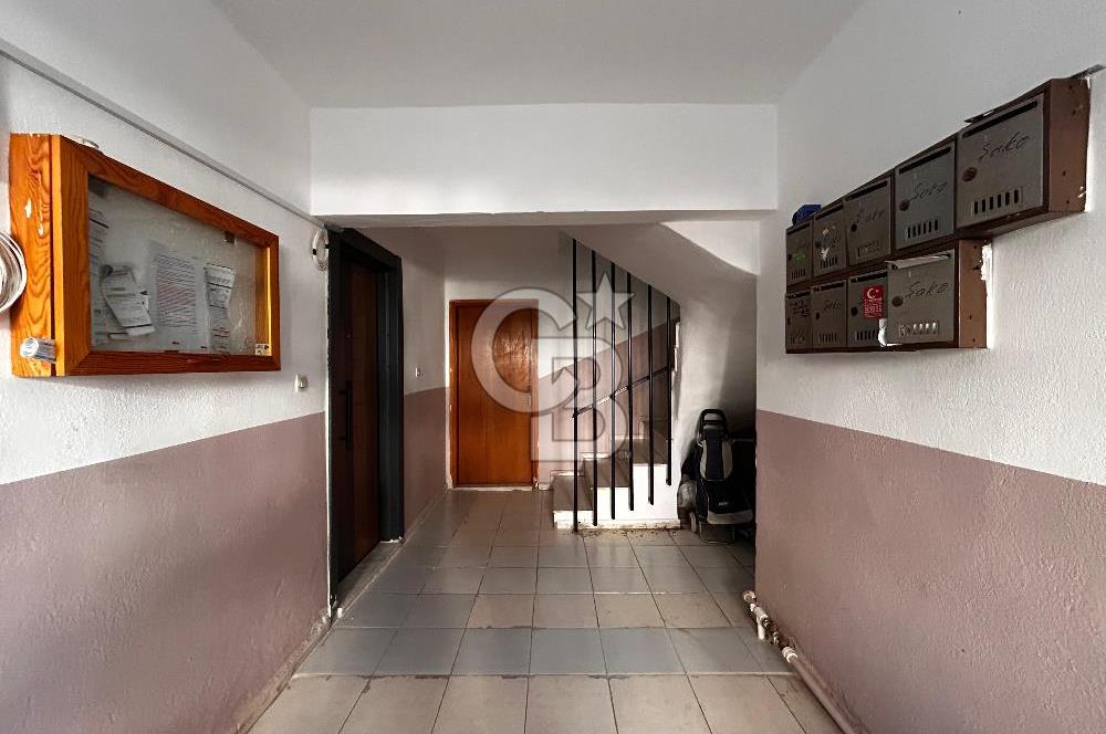 Ayvalık 150 Evler Mahallesi'nde Satılık 2+1 Daire 