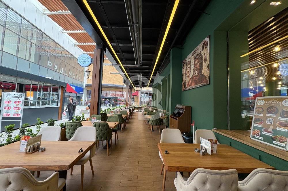 Devren Kiralık – Bağdat Caddesi Üzerinde Hazır Restoran (AVM İçinde)