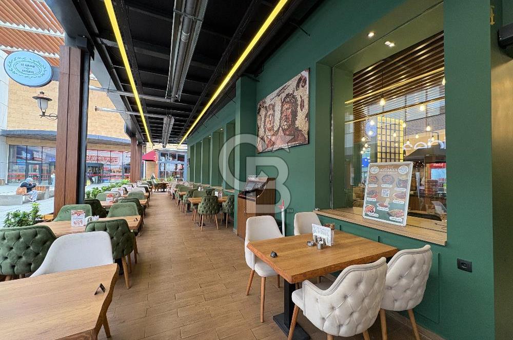 Devren Kiralık – Bağdat Caddesi Üzerinde Hazır Restoran (AVM İçinde)