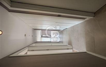 EVRENSEL YAŞAM SİTESİNDE 4+ 1 SATILIK DAİRE