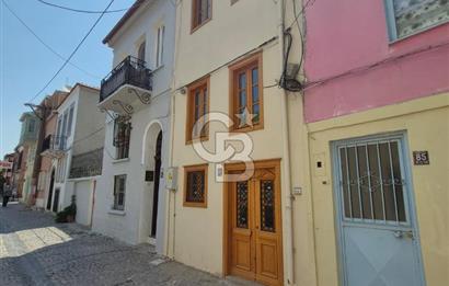 AYVALIK MERKEZ'DE 4+1 KİRALIK RUM EVİ