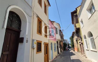 AYVALIK MERKEZ'DE 4+1 KİRALIK RUM EVİ