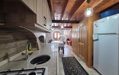 AYVALIK MERKEZ'DE 4+1 KİRALIK RUM EVİ