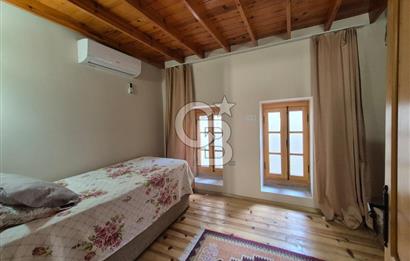 AYVALIK MERKEZ'DE 4+1 KİRALIK RUM EVİ