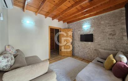 AYVALIK MERKEZ'DE 4+1 KİRALIK RUM EVİ