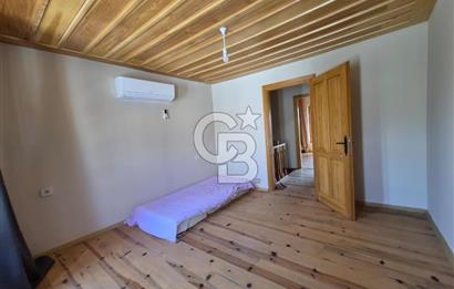 AYVALIK MERKEZ'DE 4+1 KİRALIK RUM EVİ