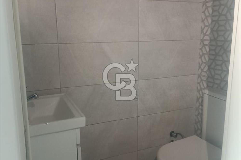 Tunalı Hilmi Caddesi Üzerinde Prestijli konumda 3+1 Satılık Daire / Ofis kullanımına uygun