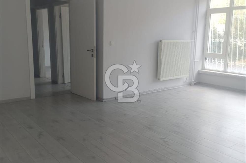 Tunalı Hilmi Caddesi Üzerinde Prestijli konumda 3+1 Satılık Daire / Ofis kullanımına uygun