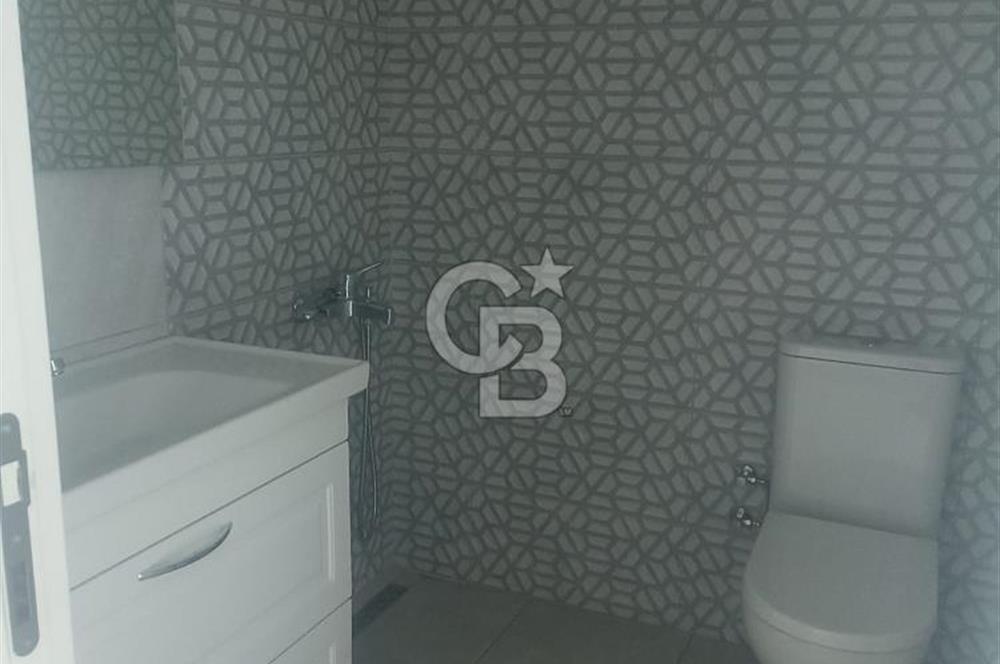 Tunalı Hilmi Caddesi Üzerinde Prestijli konumda 3+1 Satılık Daire / Ofis kullanımına uygun