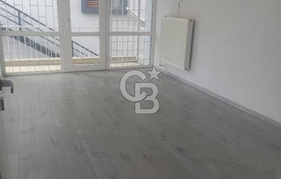 Tunalı Hilmi Caddesi Üzerinde Prestijli konumda 3+1 Satılık Daire / Ofis kullanımına uygun