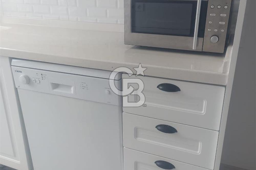 Tunalı Hilmi Caddesi Üzerinde Prestijli konumda 3+1 Satılık Daire / Ofis kullanımına uygun