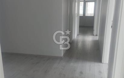 Tunalı Hilmi Caddesi Üzerinde Prestijli konumda 3+1 Satılık Daire / Ofis kullanımına uygun