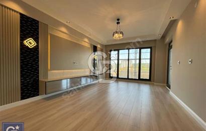 ÇANAKKALE ESENLER 60 METRELİK YOLDA SATILIK 2+1