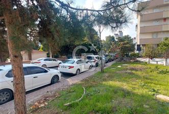 ÇAYIROVA BELEDİYESİNİN TAM KARŞISINDA 562 M² KÖŞE PARSEL