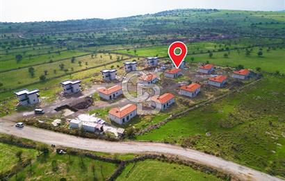 ÇANAKKALE AYVACIK ASSOS KURUOBA KÖYÜNDE 3+1 SATILIK MODERN VİLLA