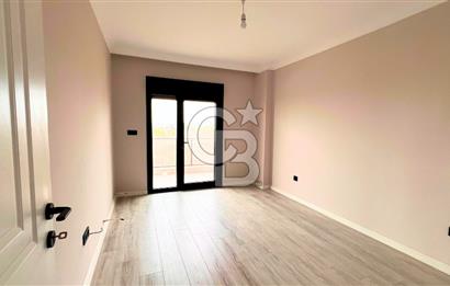 Ayvalık Altınova'da Denize Sıfır Müstakil Villa