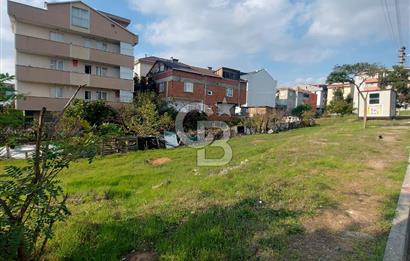 ÇAYIROVA BELEDİYESİNİN TAM KARŞISINDA 562 M² KÖŞE PARSEL