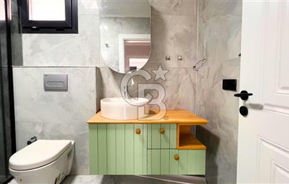 Ayvalık Altınova'da Denize Sıfır Müstakil Villa