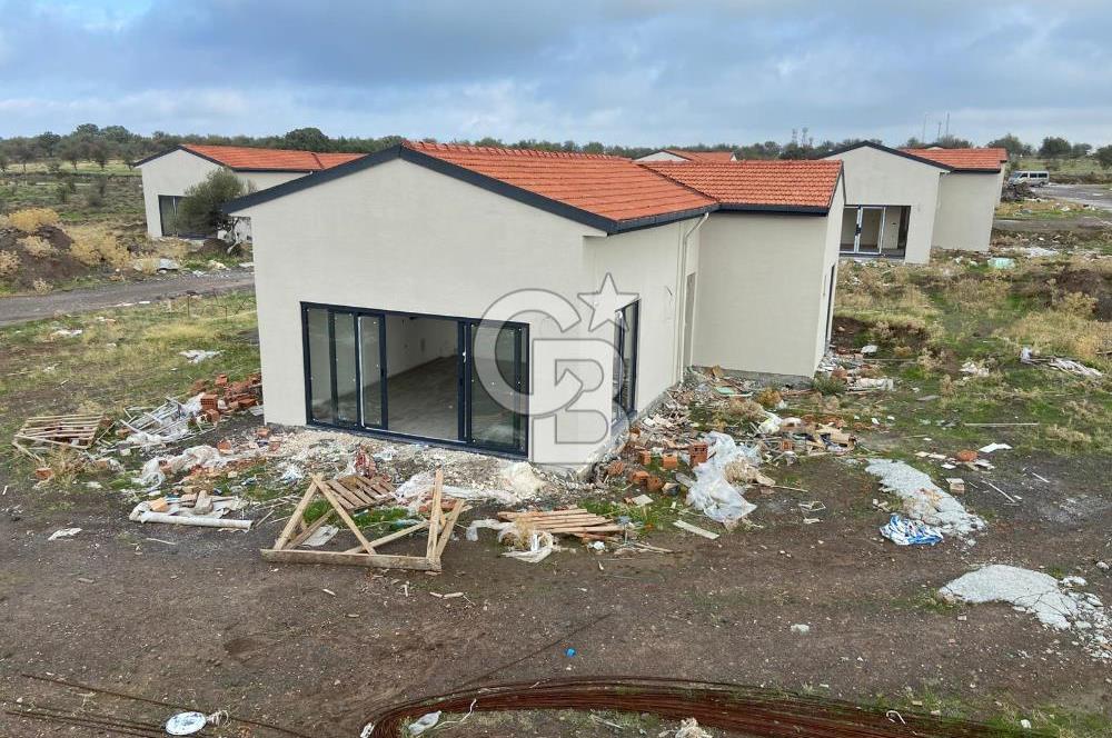 ÇANAKKALE AYVACIK ASSOS KURUOBA KÖYÜNDE 3+1 SATILIK MODERN VİLLA