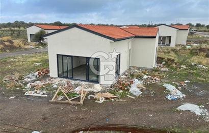 ÇANAKKALE AYVACIK ASSOS KURUOBA KÖYÜNDE 3+1 SATILIK MODERN VİLLA